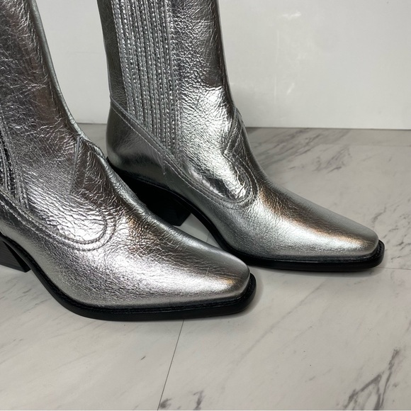 Tory Burch Western Silver Metallic Leather Bootie 5 1/2 M - Picture 11 of 16